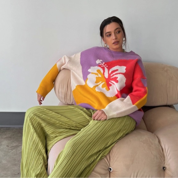 Guava Rose Flower Oversized Relaxed Fit Knit Sweater - Picture 3 of 6